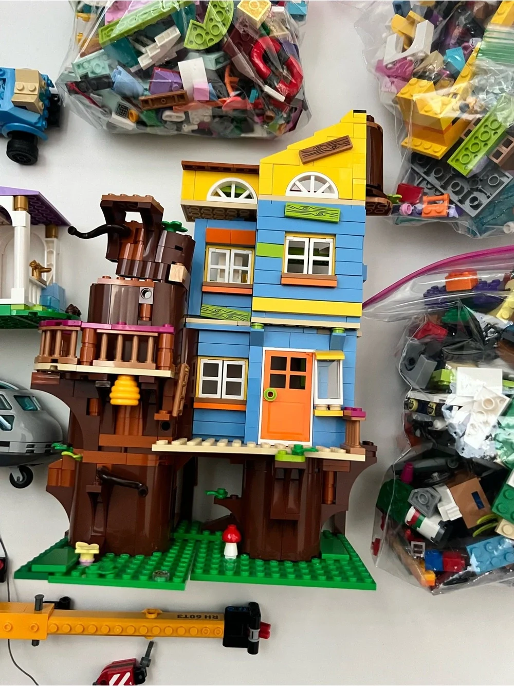 Lego lot lbs
